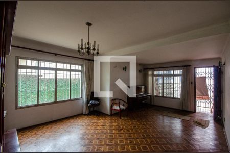 Sala de casa à venda com 4 quartos, 239m² em Vila Pirituba, São Paulo