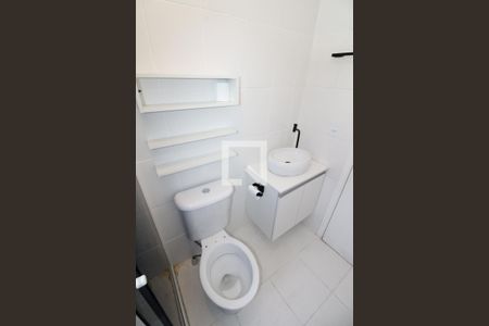 Banheiro de apartamento para alugar com 2 quartos, 47m² em Jardim Ismênia, São José dos Campos