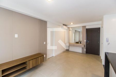 Sala  de casa para alugar com 2 quartos, 123m² em Alphaville Industrial, Barueri