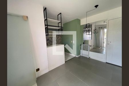 Sala de apartamento para alugar com 1 quarto, 45m² em Bairro Nakamura Park, Cotia