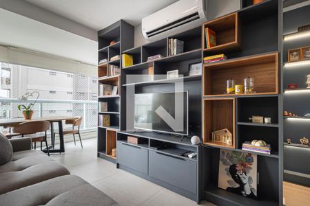 Sala  de apartamento para alugar com 1 quarto, 48m² em Indianópolis, São Paulo