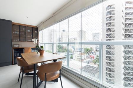 Varanda de apartamento para alugar com 1 quarto, 48m² em Indianópolis, São Paulo
