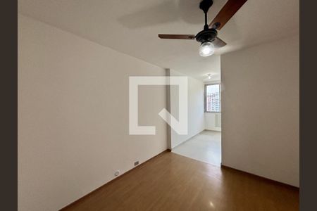 Suite master de apartamento para alugar com 2 quartos, 92m² em Leme, Rio de Janeiro
