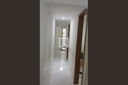 Corredor de apartamento para alugar com 2 quartos, 45m² em Itanhangá, Rio de Janeiro
