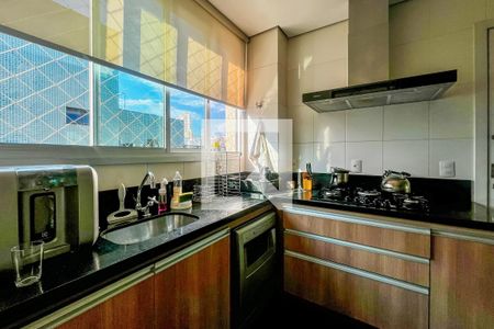 Apartamento à venda com 3 quartos, 200m² em Serra, Belo Horizonte