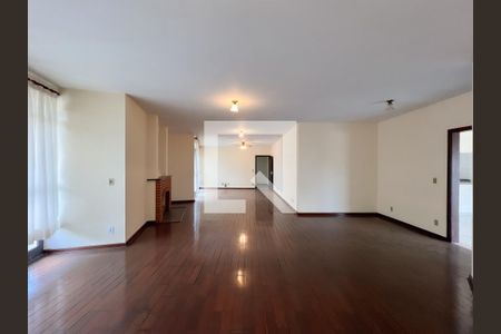 Sala de casa para alugar com 4 quartos, 350m² em Jardim Pinheiros, Valinhos