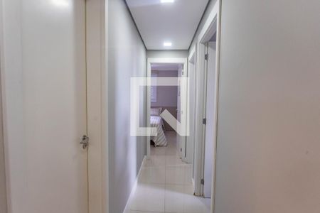 Corredor  de apartamento à venda com 3 quartos, 68m² em Conceição, Diadema