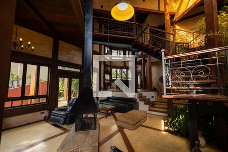 Sala de casa de condomínio para alugar com 4 quartos, 800m² em Morada dos Pássaros, Barueri
