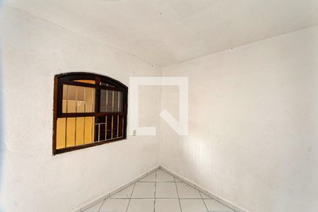Quarto 2 de casa para alugar com 2 quartos, 60m² em Vila Antonieta, São Paulo