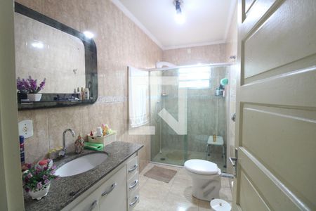 Banheiro de casa para alugar com 1 quarto, 70m² em Veleiros, São Paulo