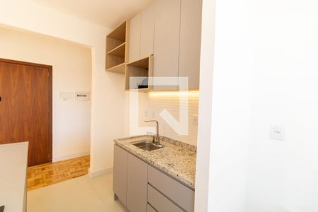Cozinha de apartamento à venda com 2 quartos, 60m² em Cidade Baixa, Porto Alegre