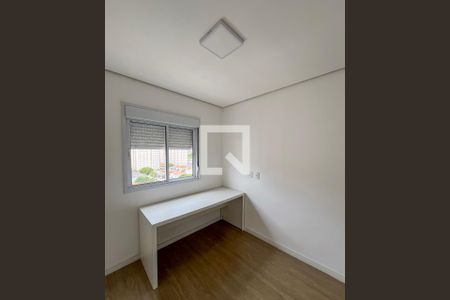 Quarto 2 de apartamento para alugar com 2 quartos, 47m² em Parque Fongaro, São Paulo
