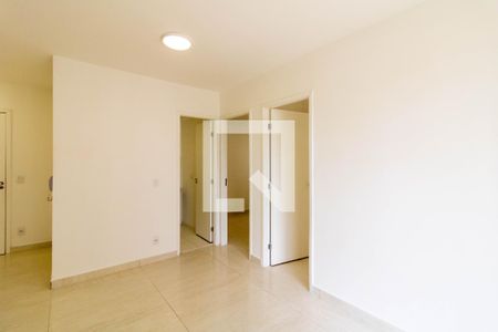 Sala de apartamento para alugar com 2 quartos, 43m² em Vila Itapegica, Guarulhos
