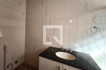 Banheiro da Suíte de casa para alugar com 2 quartos, 160m² em Parque Via Norte, Campinas