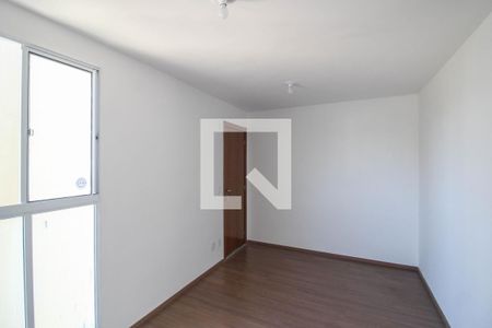 Sala de apartamento para alugar com 2 quartos, 42m² em Jardim Alvorada, Nova Iguaçu