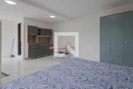 Detalhe cama de casa para alugar com 1 quarto, 27m² em Vila Bocaina, Mauá