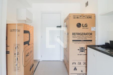 Sala / Cozinha / Lavanderia de apartamento para alugar com 1 quarto, 27m² em Vila Butantã, São Paulo