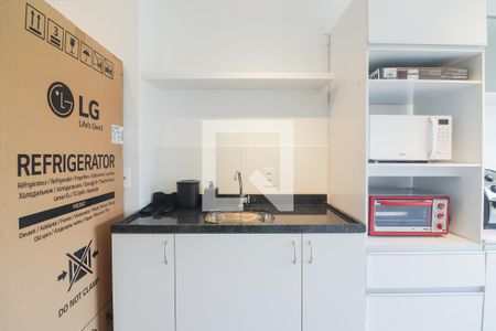 Sala / Cozinha / Lavanderia de apartamento para alugar com 1 quarto, 27m² em Vila Butantã, São Paulo