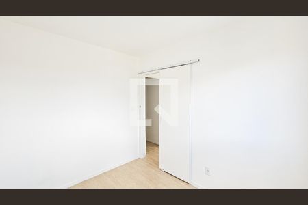 Quarto 1 de apartamento para alugar com 2 quartos, 49m² em Quitaúna, Osasco
