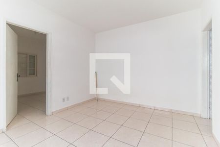 Casa para alugar com 4 quartos, 126m² em Jardim Santa Carolina, Mogi das Cruzes