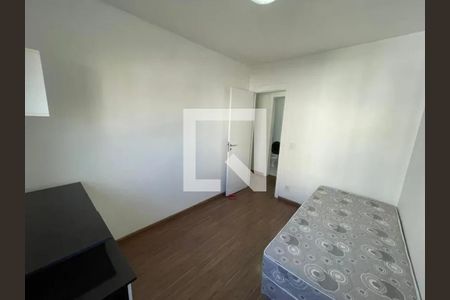 Quarto 1 de apartamento para alugar com 3 quartos, 69m² em Passo d’Areia, Porto Alegre