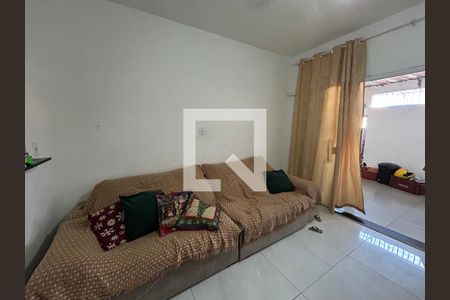 Sala de casa para alugar com 3 quartos, 280m² em Bento Ribeiro, Rio de Janeiro