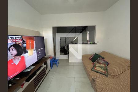 Sala de casa para alugar com 3 quartos, 280m² em Bento Ribeiro, Rio de Janeiro