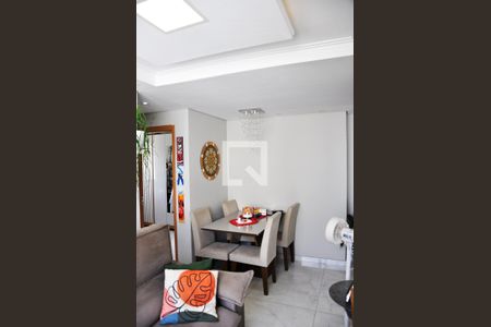 Detalhe - Sala e Sala de Jantar de apartamento para alugar com 2 quartos, 55m² em Jardim Iris, São Paulo