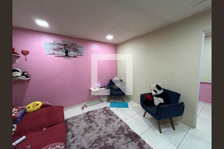 Quarto 1 de casa para alugar com 2 quartos, 72m² em Engenheiro Leal, Rio de Janeiro