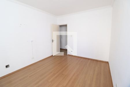 Quarto 2 de apartamento para alugar com 2 quartos, 70m² em Jardim Bela Vista, Santo André
