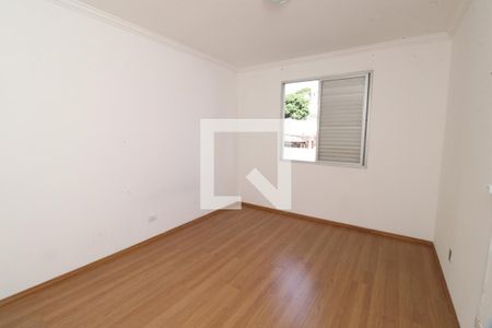 Quarto 2 de apartamento para alugar com 2 quartos, 70m² em Jardim Bela Vista, Santo André