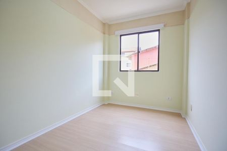 Quarto 1 de apartamento para alugar com 2 quartos, 65m² em Tingui, Curitiba