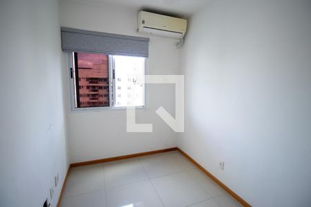 Quarto 1 de apartamento à venda com 3 quartos, 60m² em Penha, Rio de Janeiro