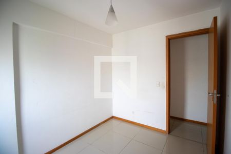 Quarto 2 de apartamento à venda com 3 quartos, 60m² em Penha, Rio de Janeiro