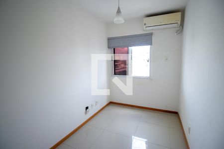 Quarto 1 de apartamento à venda com 3 quartos, 60m² em Penha, Rio de Janeiro