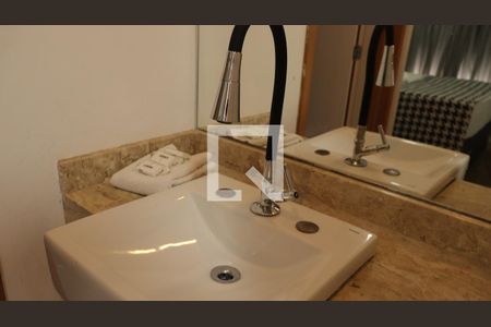 Banheiro de apartamento à venda com 1 quarto, 39m² em Consolação, São Paulo