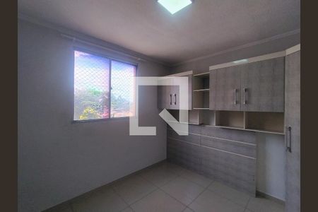 Quarto 2 de apartamento para alugar com 2 quartos, 1m² em Vila Alves Dias, São Bernardo do Campo