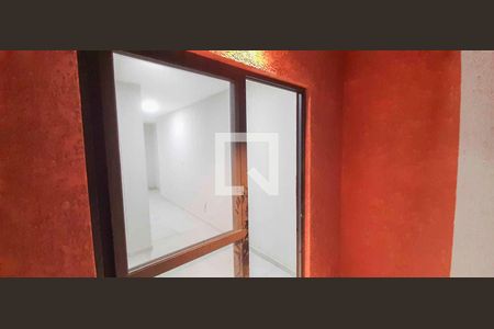 Varanda da Sala/Quarto de apartamento para alugar com 1 quarto, 25m² em Km 18, Osasco
