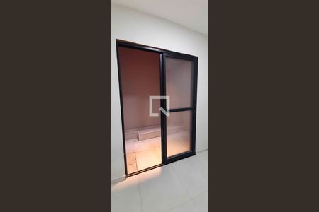 Varanda da Sala/Quarto de apartamento para alugar com 1 quarto, 25m² em Km 18, Osasco