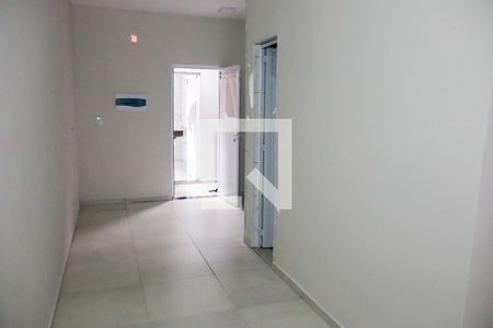 Sala/Quarto de apartamento para alugar com 1 quarto, 25m² em Vila Quitauna, Osasco