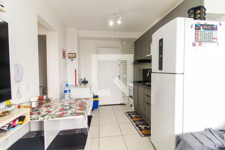Sala/Cozinha de apartamento para alugar com 2 quartos, 35m² em Vila Nova Curuca, São Paulo