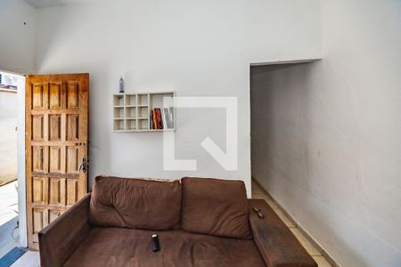 Casa para alugar com 2 quartos, 180m² em Minas Caixa, Belo Horizonte