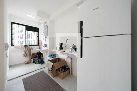 Sala/Cozinha de apartamento para alugar com 2 quartos, 40m² em Vila Campanela, São Paulo