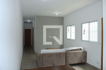 Casa para alugar com 2 quartos, 60m² em Aguassai, Cotia