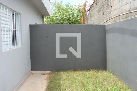 Casa para alugar com 2 quartos, 60m² em Aguassai, Cotia