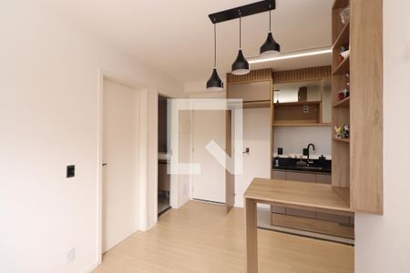 Sala de apartamento para alugar com 2 quartos, 34m² em Chácara Seis de Outubro, São Paulo