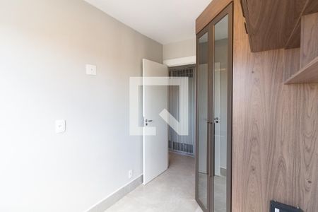 Quarto 1 de apartamento para alugar com 2 quartos, 38m² em Vila Butantã, São Paulo