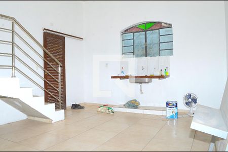 Casa para alugar com 2 quartos, 70m² em Tupi, Belo Horizonte