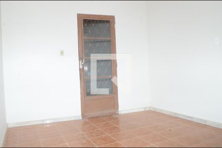 Sala de casa para alugar com 3 quartos, 120m² em Tupi, Belo Horizonte