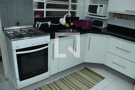 Casa de Condomínio para alugar com 2 quartos, 70m² em Vila Clara, Cotia